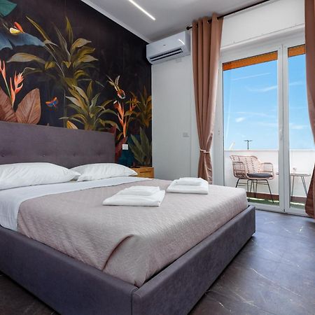 Coho Apartment Vista Mare Fiumicino Esterno foto
